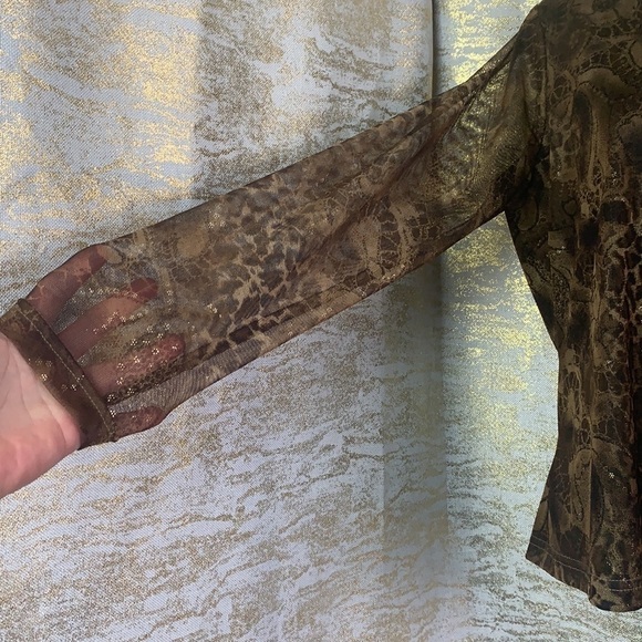 Script Brown Floral Glittery Print Long Sleeve Semi-Sheer blouse - Picture 5 of 10